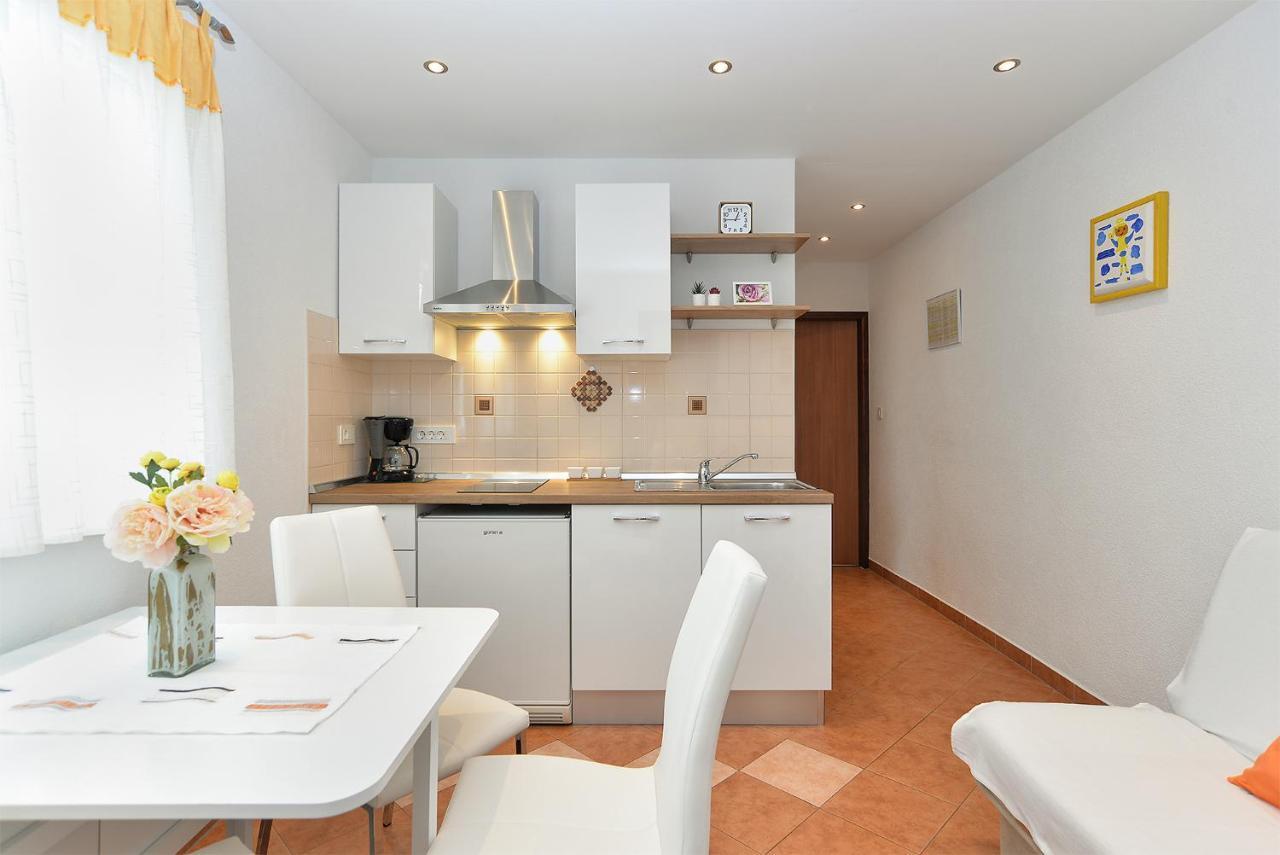 Apartment Snjezana 1064 Rovinj Extérieur photo