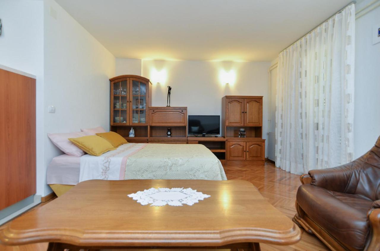 Apartment Snjezana 1064 Rovinj Extérieur photo
